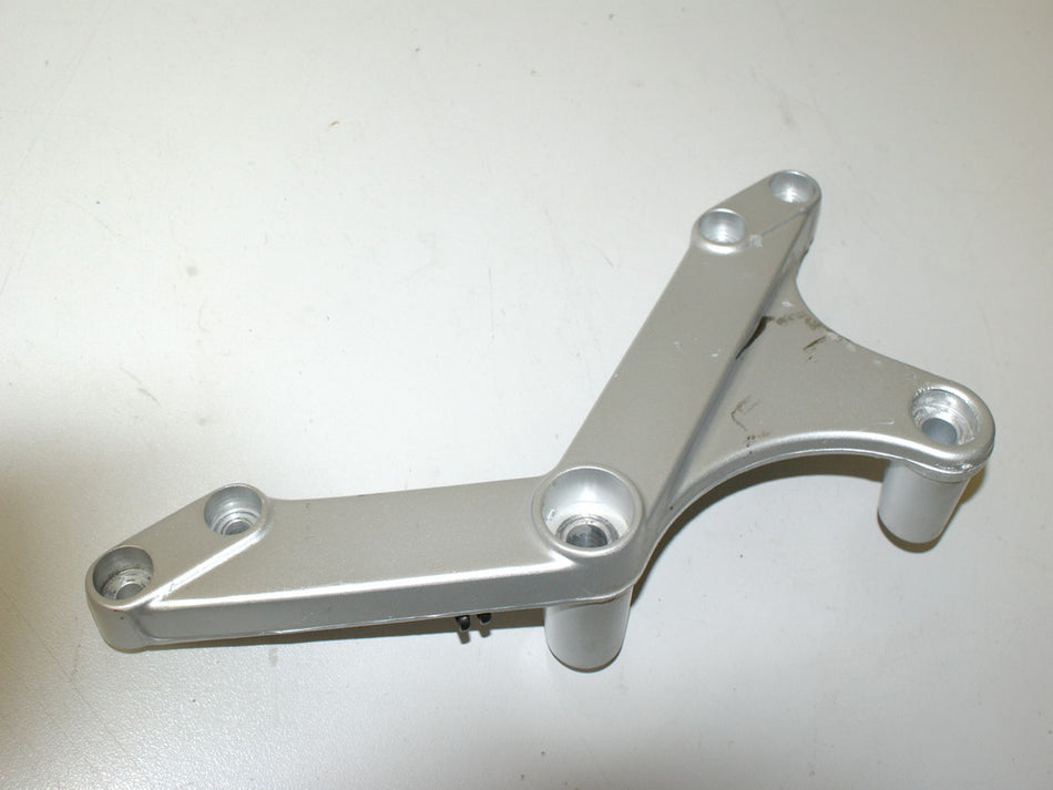 SUZUKI DL 1000 V-STROM WVBS MOTORHALTER RE HALTERUNG MOTOR