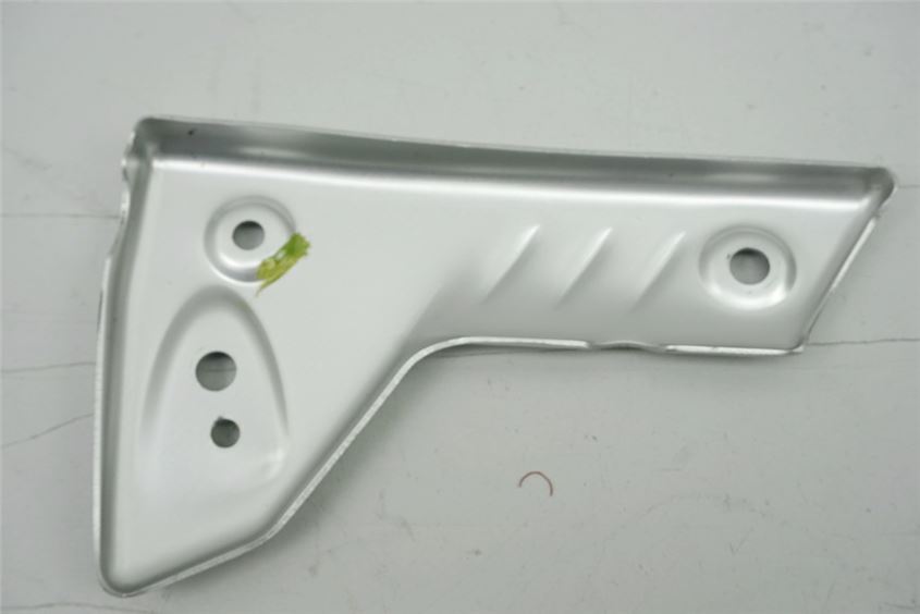 TRIUMPH SPEED TRIPLE 1050 515NJ ABDECKUNG KÜHLER LINKS COVER VERKLEIDUNG