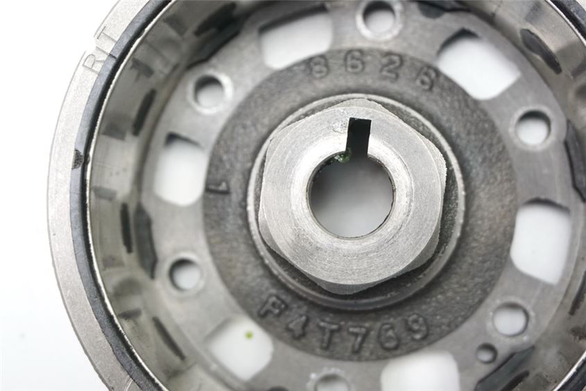SUZUKI M 1500 VZ INTRUDER WVCU LIMA ROTOR FLYWHEEL STATOR