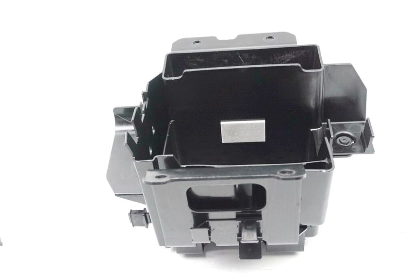 SUZUKI M 1500 VZ INTRUDER WVCU BATTERY BOX BATTERY COMPARTMENT