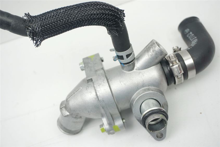 SUZUKI M 1500 VZ INTRUDER WVCU THERMOSTAT THERMOSTAT HOUSING