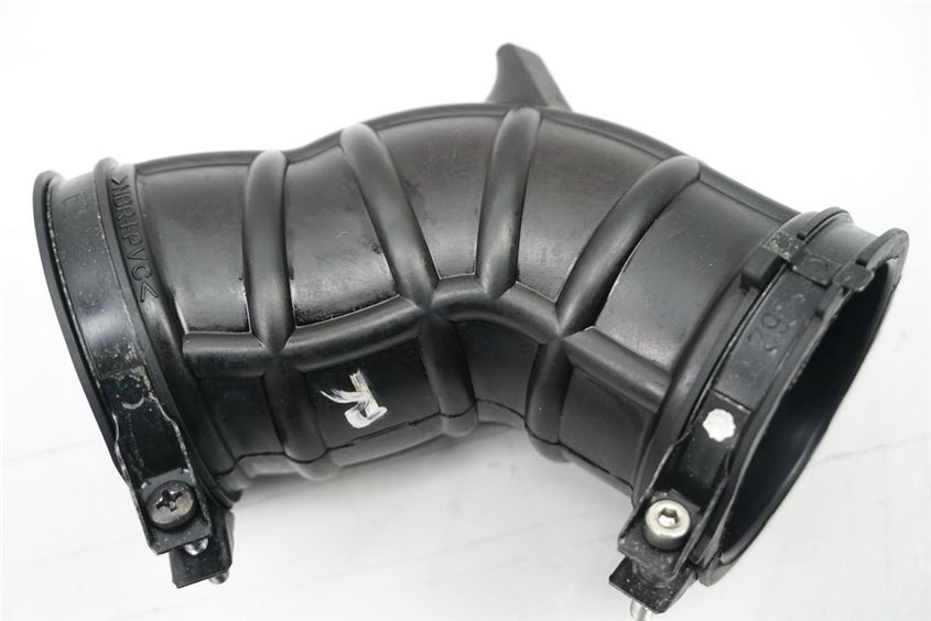 SUZUKI M 1500 VZ INTRUDER WVCU MANGUERA DE AIRE DERECHA CAJA DEL FILTRO DE AIRE CONDUCTO DE AIRE