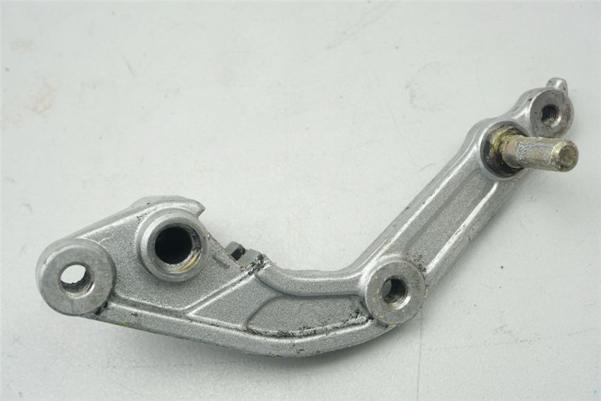 HONDA CBR 1000 SC24 ANCHOR PLATE LEFT FRONT BRAKE CALIPER HOLDER