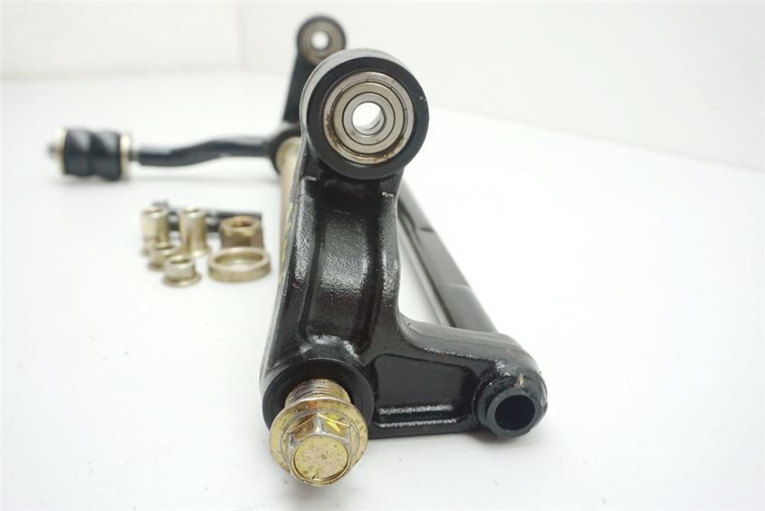 KYMCO XCITING 500 T7 HALTERUNG MOTOR MOTORHALTER ACHSE