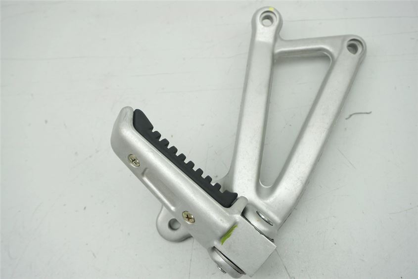 DUCATI 944 ST2 FUßRASTENANLAGE SOZIUS RECHTS FOOTREST