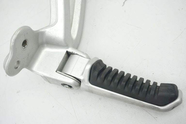 DUCATI 944 ST2 FUßRASTENANLAGE SOZIUS RECHTS FOOTREST