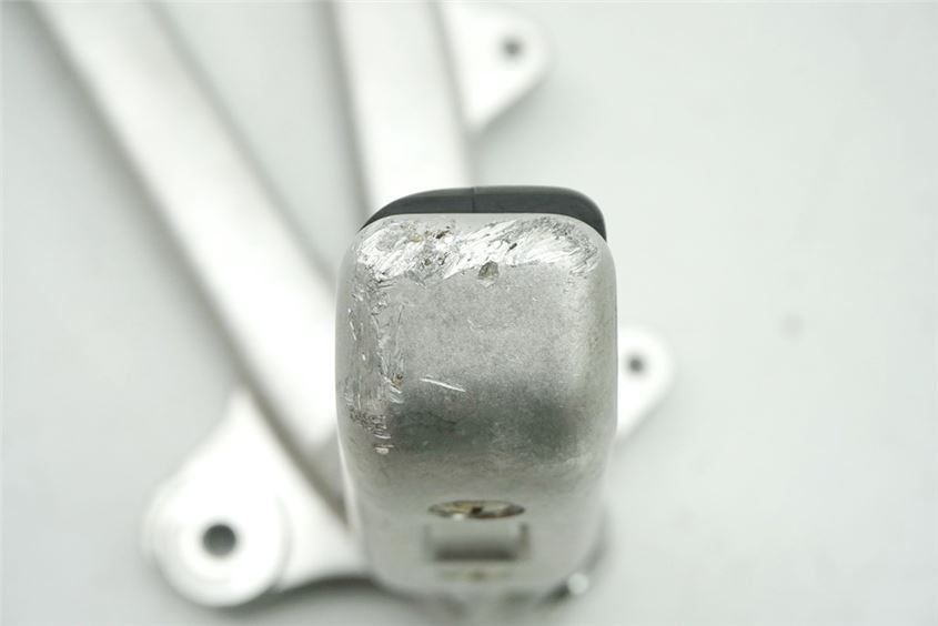 DUCATI 944 ST2 FOOTREST BRACKET RIDER LEFT FOOTREST