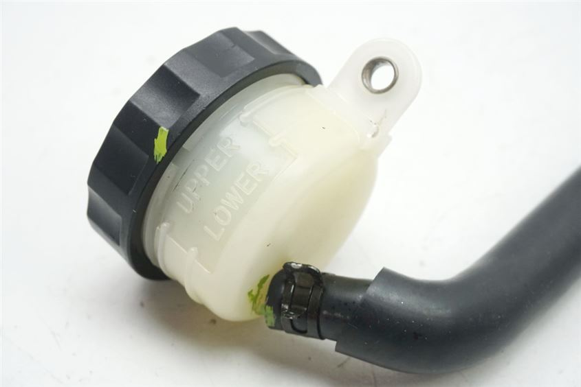 HONDA CBR 600 PC35 BREMSFLÜSSIGKEITSBEHÄLTER HINTEN 99-00