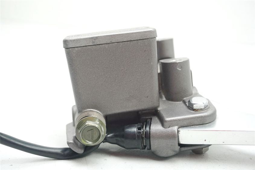 TGB X MOTION 125 CU8 BREMSPUMPE LINKS BREMSZYLINDER