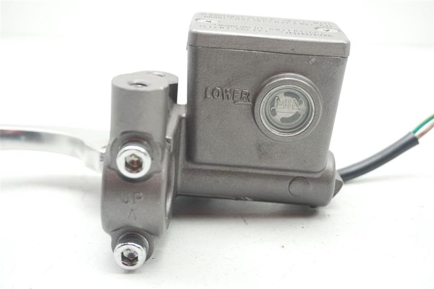 TGB X MOTION 125 CU8 BREMSPUMPE LINKS BREMSZYLINDER