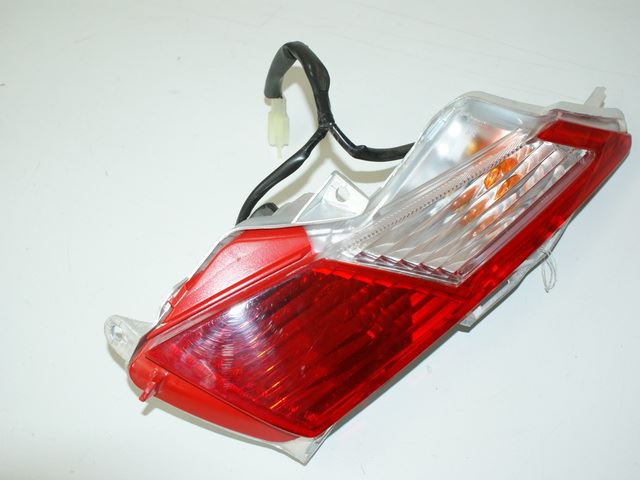 HONDA FES 125 JF12 PANTHEON LUZ TRASERA INTERMITENTE TRASERO DERECHO