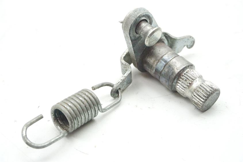 KAWASAKI LTD 450 EN 450 A WELLE BREMSPEDAL AUFNAHME HALTER