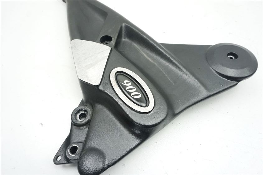 TRIUMPH TROPHY 900 T 300 E FOOTREST PLATE RIDER RIGHT FOOTREST