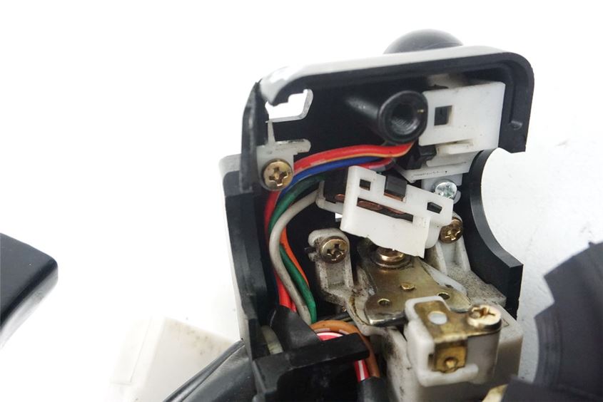 TRIUMPH TROPHY 900 T 300 E HANDLEBAR SWITCH LEFT SWITCH