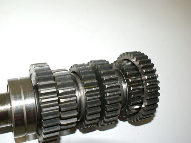 KAWASAKI Z 750 ZR750L GETRIEBEWELLE GETRIEBE AUSGANG