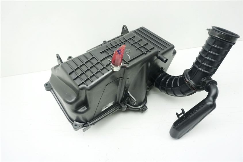 HONDA CBF 125 JC40 AIRBOX LUFTFILTERKASTEN - NUR 1771 KM