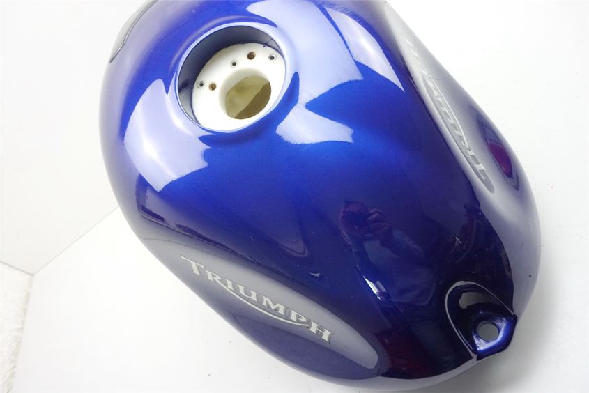 TRIUMPH SPRINT ST T695 955i TANK BENZINTANK FUEL