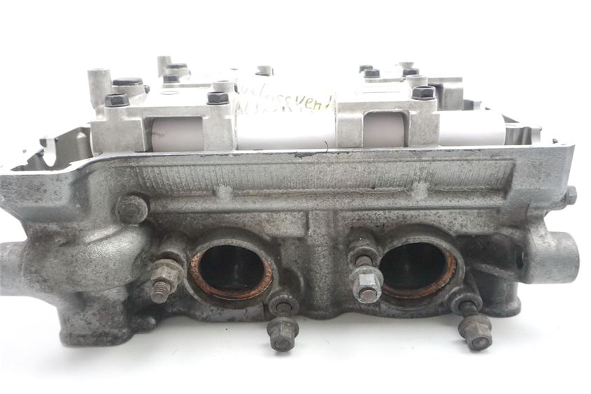 YAMAHA TDM 900 RN08 CYLINDER HEAD
