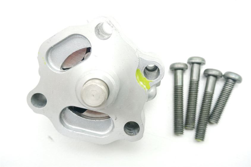 YAMAHA TDM 900 RN08 ÖLPUMPE HINTEN OIL PUMP