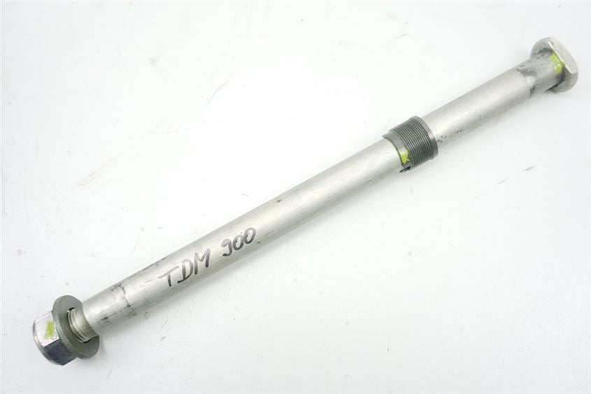 YAMAHA TDM 900 RN08 SWINGARM AXLE PIVOT