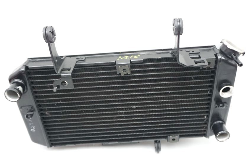 SUZUKI DL 650 V-STROM WVB1 RADIADOR DE AGUA