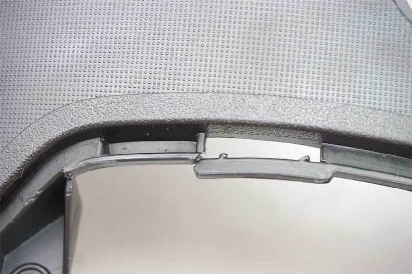 KYMCO PEOPLE GT 300 i ABS FAIRING LEG SHIELD LOWER COVER