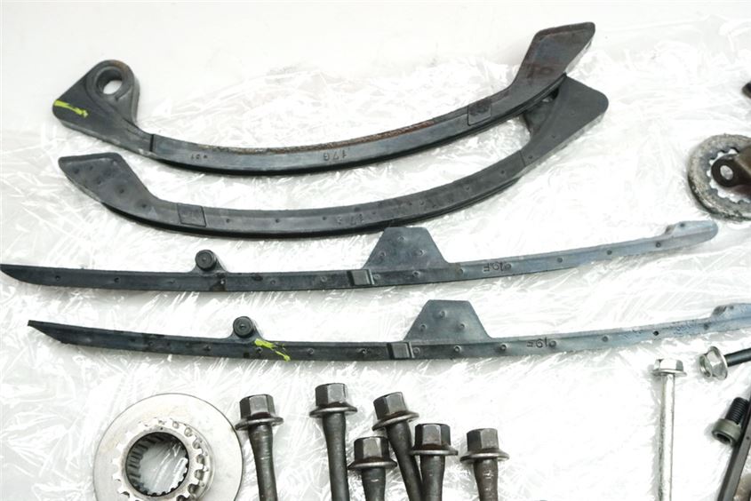 SUZUKI DL 650 V-STROM WVB1 SCHRAUBEN & KLEINTEILE - MOTOR