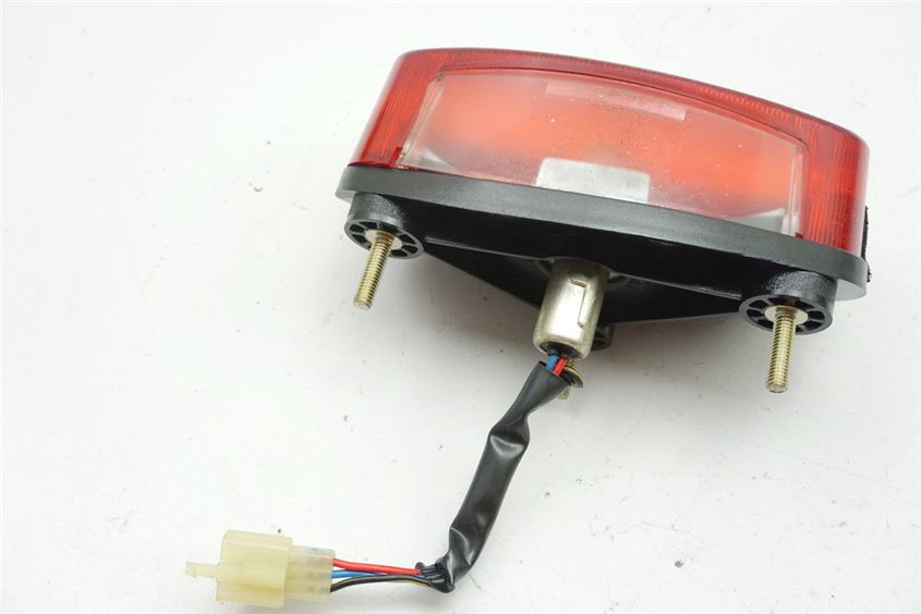 YAMAHA YZF 600 4TV THUNDERCAT RÜCKLICHT TAIL LIGHT REAR