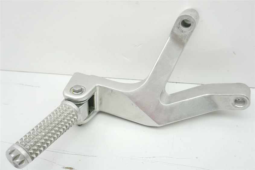 YAMAHA YZF 600 4TV THUNDERCAT FOOTREST PASSENGER LEFT FOOTREST