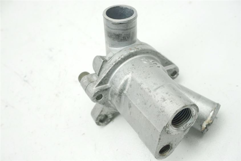 YAMAHA YZF 600 4TV THUNDERCAT THERMOSTAT HOUSING