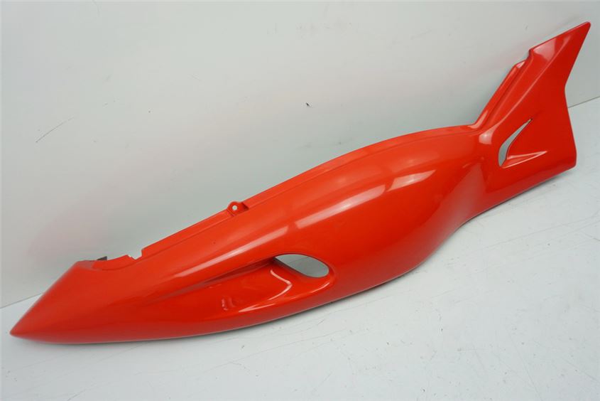YAMAHA YZF 600 4TV THUNDERCAT CARENADO TRASERO DERECHO TAPA CUBIERTA