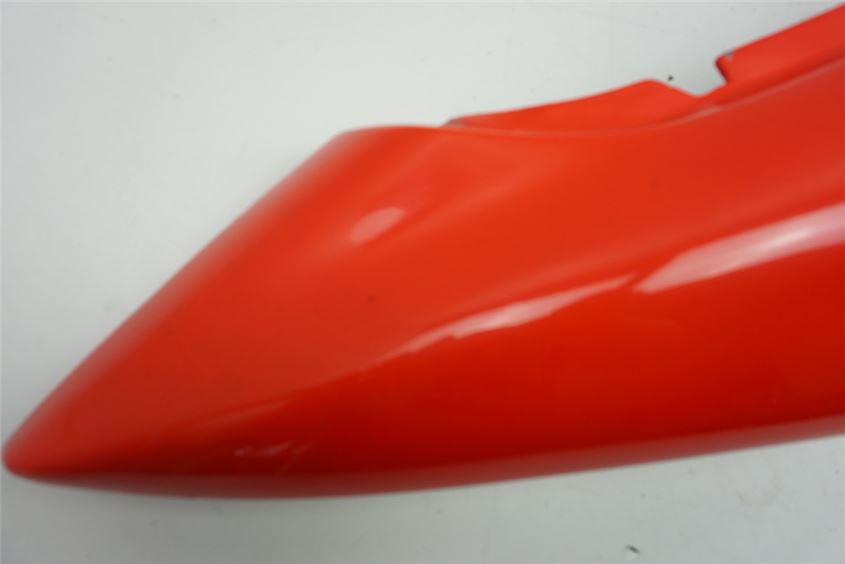 YAMAHA YZF 600 4TV THUNDERCAT CARENADO TRASERO DERECHO TAPA CUBIERTA
