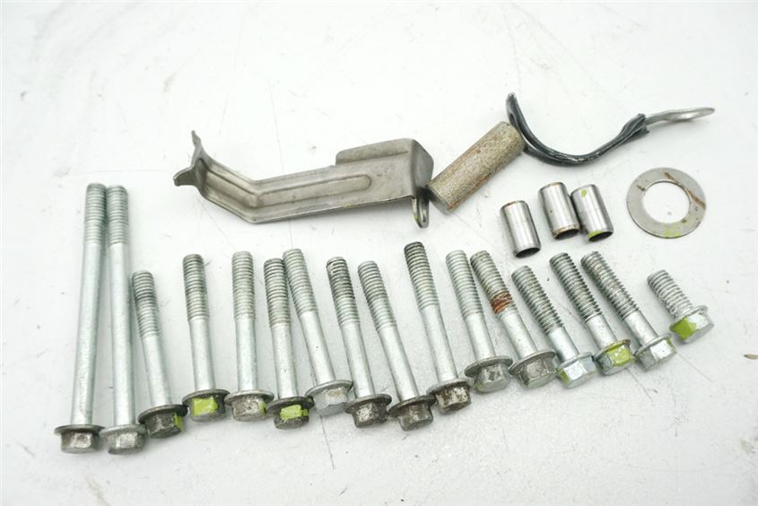 HONDA SLR 650 RD09 SCHRAUBEN LIMADECKEL SCREWS STATOR