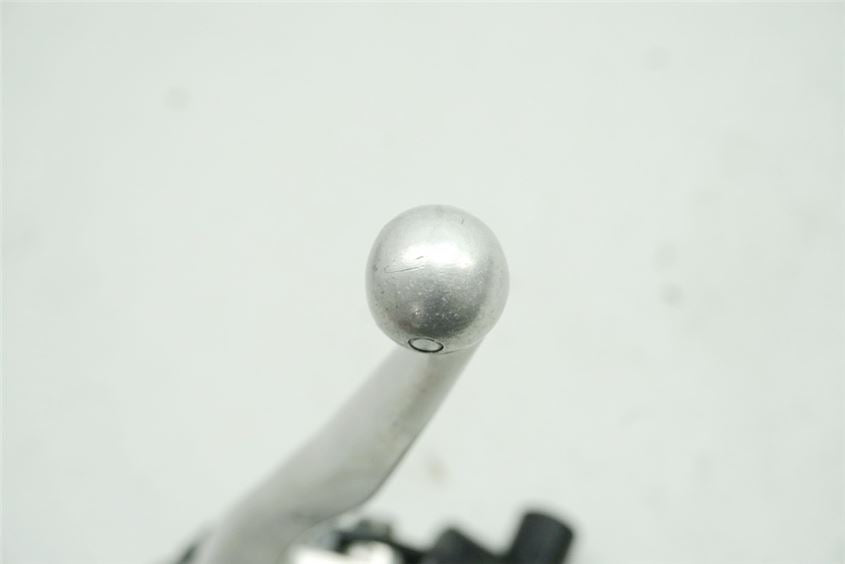 TRIUMPH SPEED TRIPLE 885 i T509 CLUTCH LEVER PERCH MIRROR MOUNT