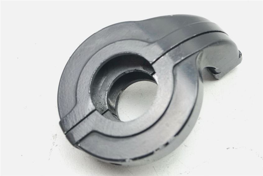 TRIUMPH SPEED TRIPLE 885 i T509 CABLE GUIDE THROTTLE GRIP HOLDER HOUSING