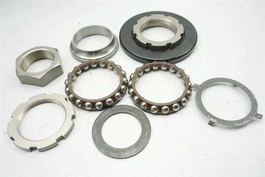 KAWASAKI ZX-10R ZXT00C TUERCA DIRECCIÓN INFERIOR HORQUILLA SUPERIOR TAPA SEGURIDAD
