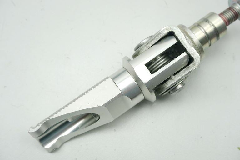 KAWASAKI Z 750 ZR750L FOOT PEG RIDER RIGHT RIZOMA FOOTREST