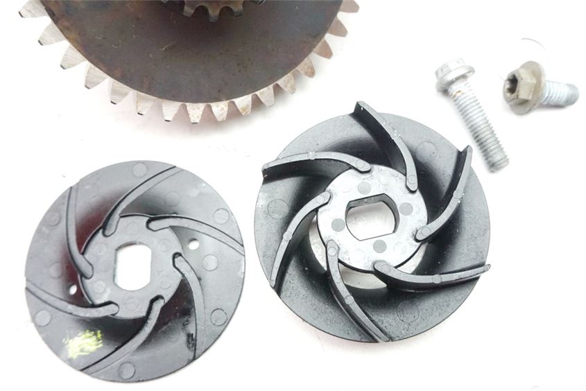 KTM 1290 SUPERDUKE R WATER PUMP WATER PUMP