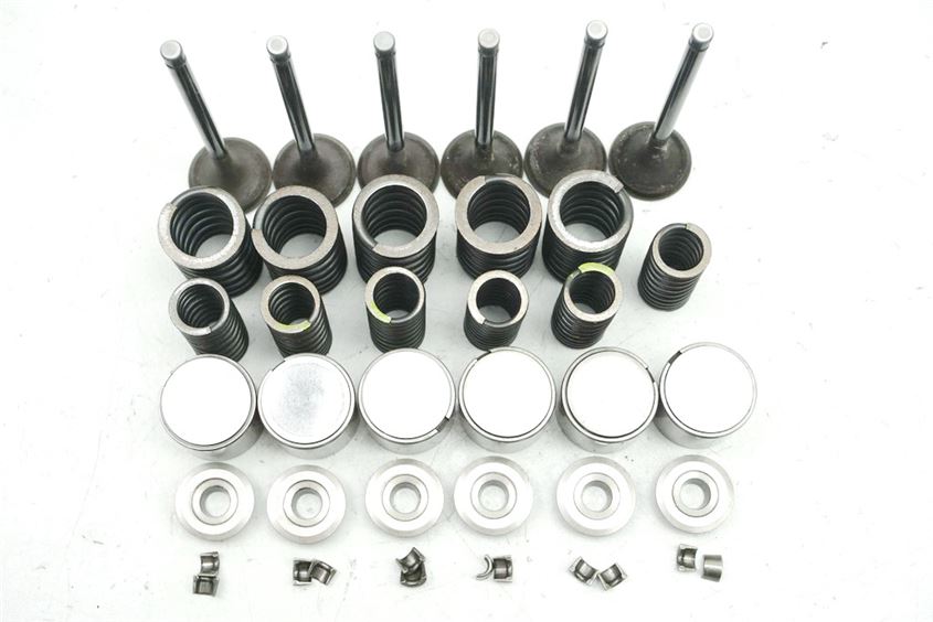 TRIUMPH SPEED TRIPLE 885 i T509 EXHAUST VALVES SHIMS BUCKET TAPPETS BUCKETS