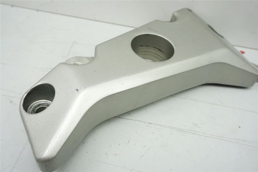 HONDA CBF 600 S ABS PC38 PLACA BASE SOPORTE ESTRIBERA DERECHA