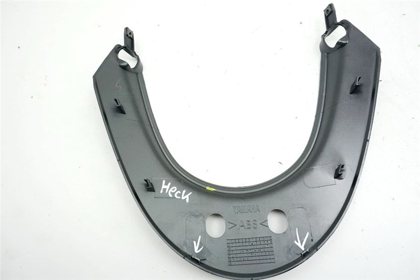 YAMAHA XC 125 SE42 VITY FAIRING REAR CENTER COVER