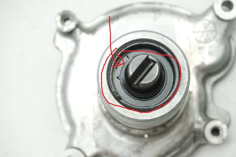 YAMAHA YZF 600 4TV THUNDERCAT WASSERPUMPE WATER PUMP
