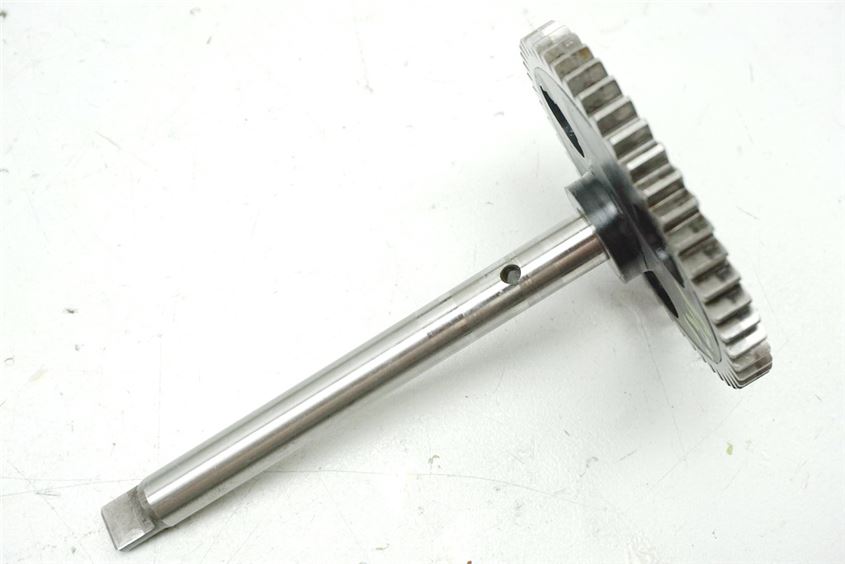 YAMAHA YZF 600 4TV THUNDERCAT SPROCKET OIL PUMP SHAFT