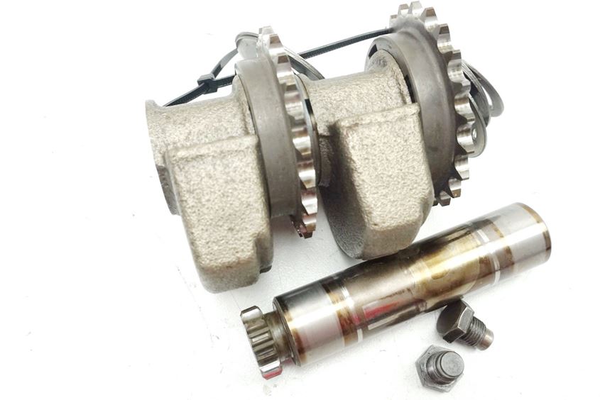 KAWASAKI KZ 750 B BALANCER SHAFT