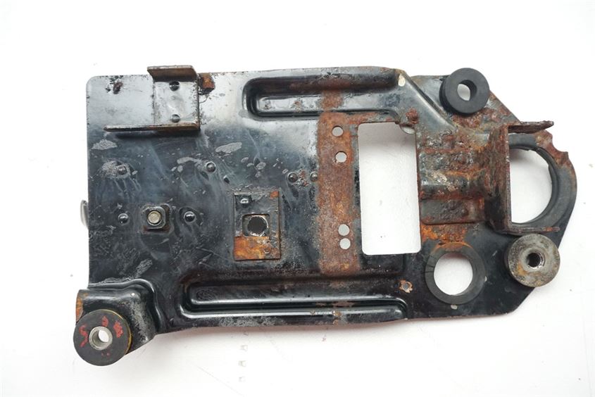 KAWASAKI KZ 750 B RELAY MOUNTING BRACKET HOLDER