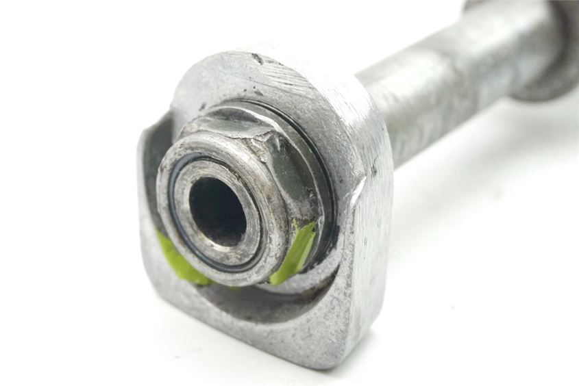 APRILIA RS 125 MP STECKACHSE HINTEN ACHSE KETTENSPANNER DISTANZEN