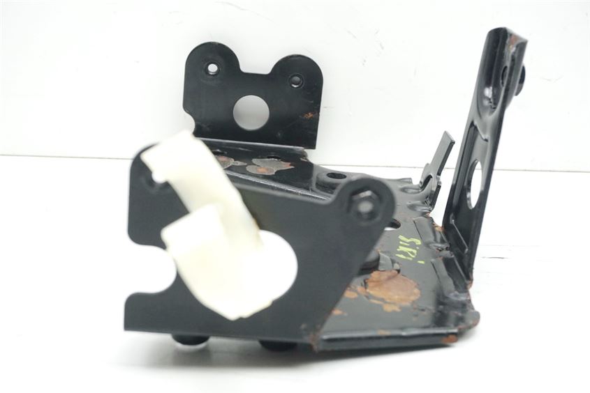 APRILIA RS 125 MP HALTERUNG BATTERIEKASTEN HALTER
