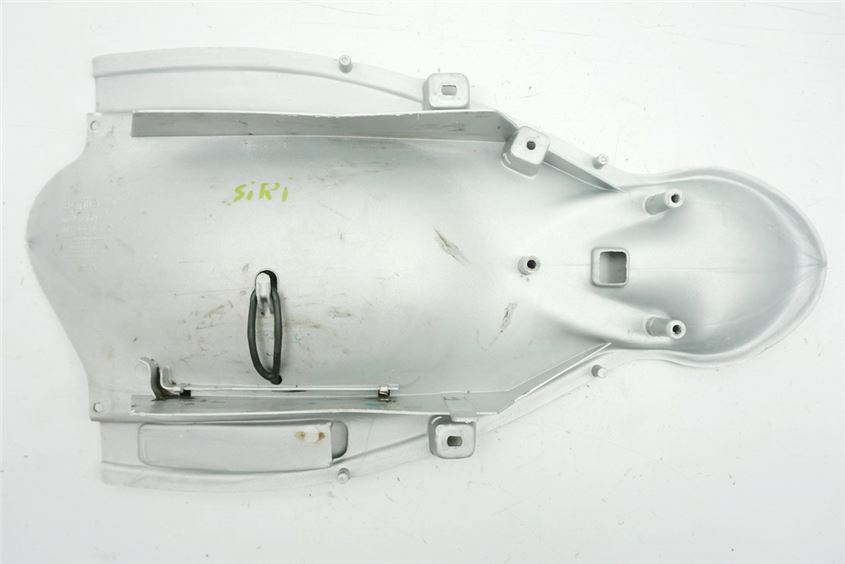 APRILIA RS 125 MP HECKUNTERVERKLEIDUNG ABDECKUNG COVER KOTFLÜGEL