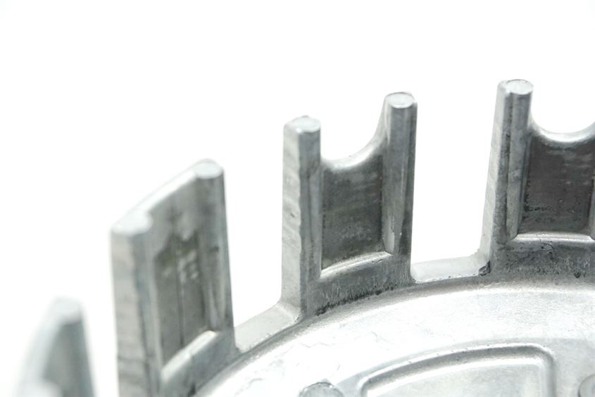 SUZUKI GZ 125 MARAUDER KUPPLUNGSKORB KUPPLUNG CLUTCH