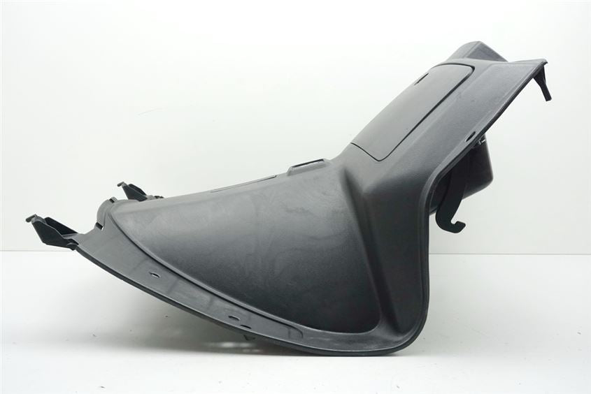 DAELIM OTELLO SG 125 F VERKLEIDUNG FUßRAUM MITTE ABDECKUNG BEINSCHILD TRITTBRETT